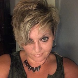 Meet your Posher, Kristie